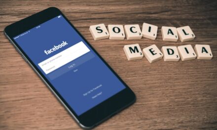 How to Leverage Social Media to Grow Your Business With Facebook